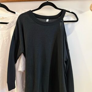 RVCA Black Crewneck Sweatshirt